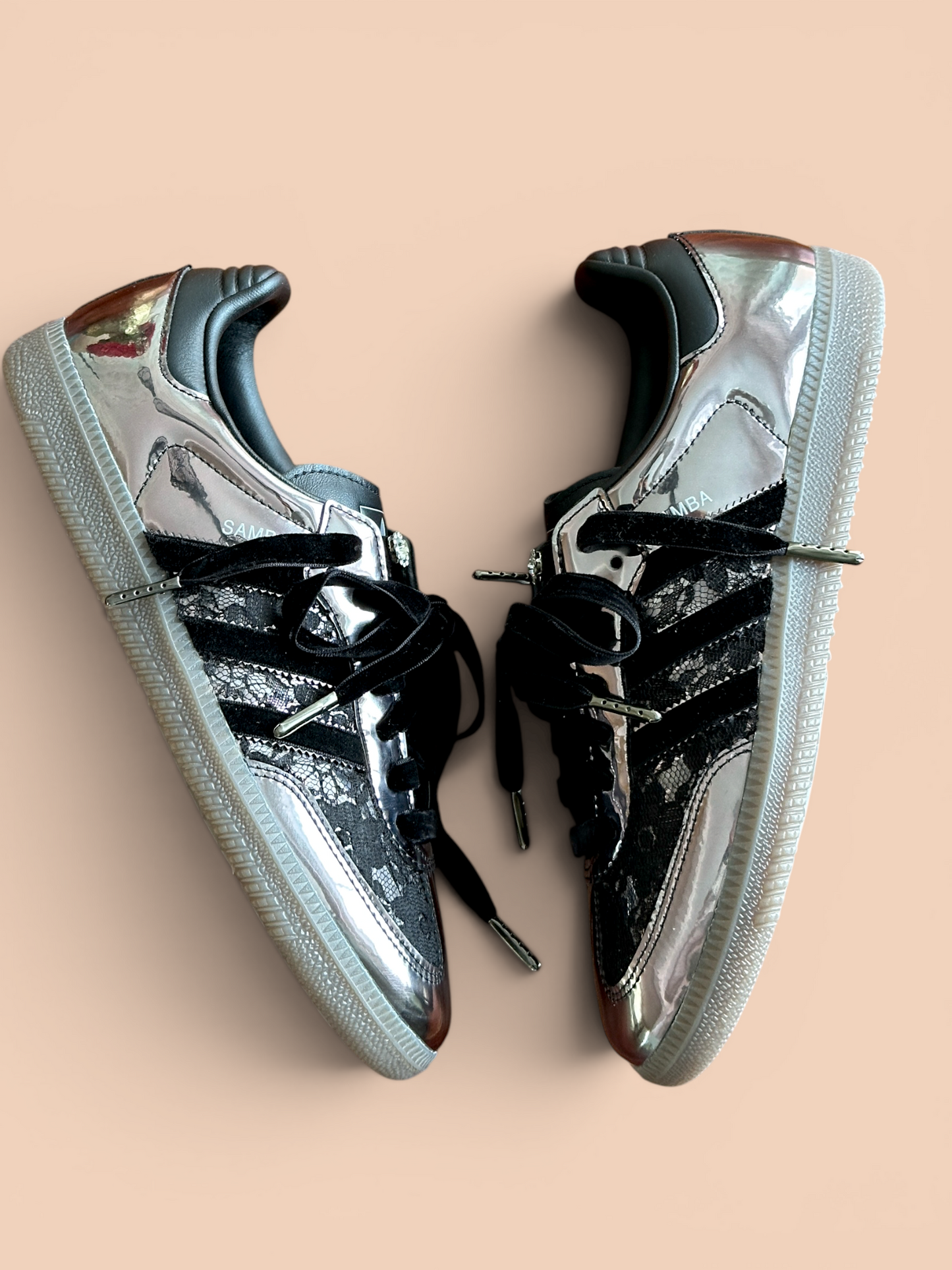 Adidas Samba black Velvet III Shoebella