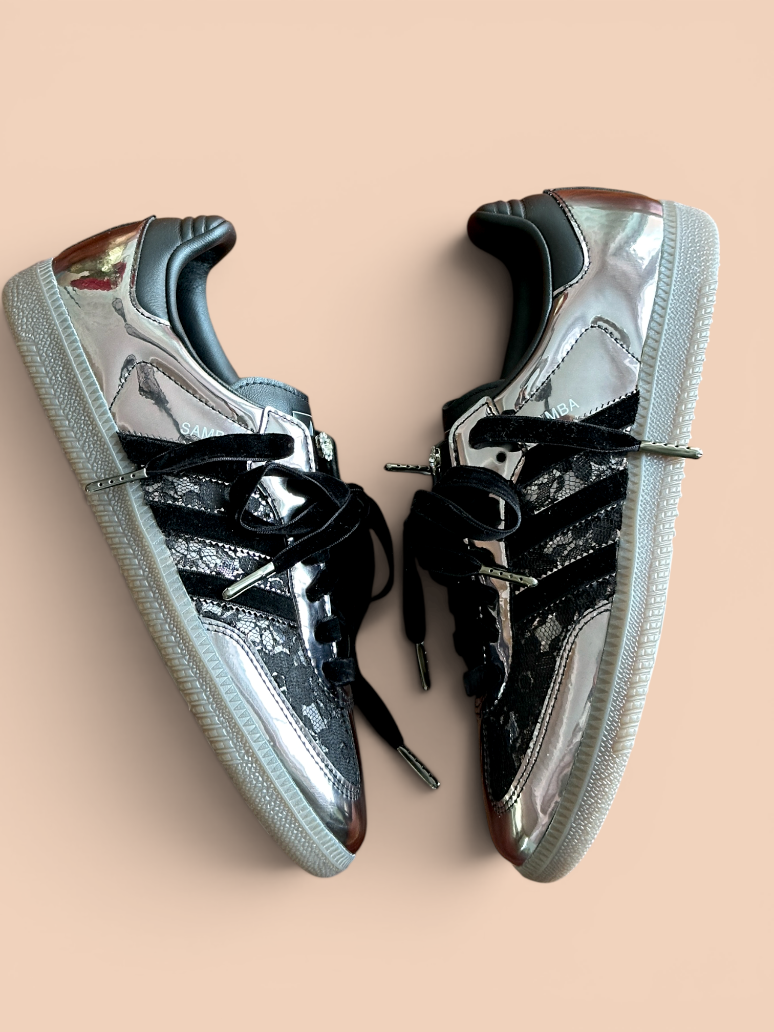 Adidas Samba black Velvet III Shoebella