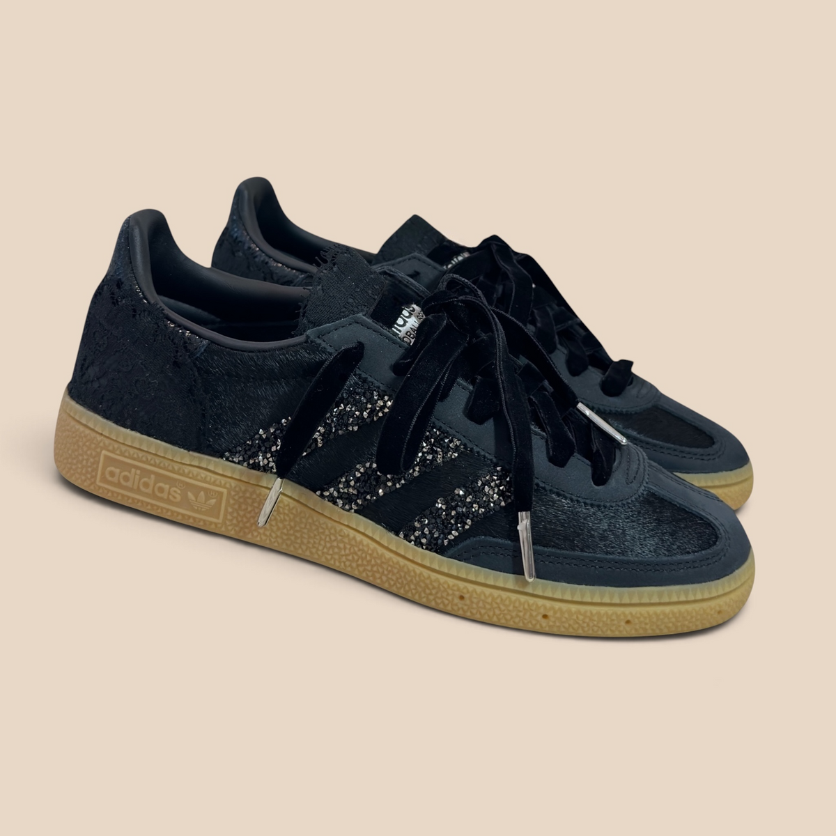 Crow II Shoebella