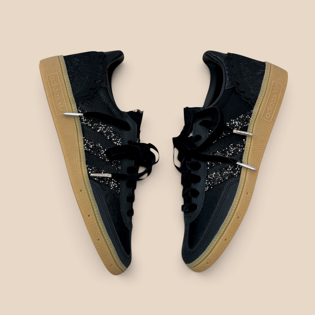 Crow II Shoebella