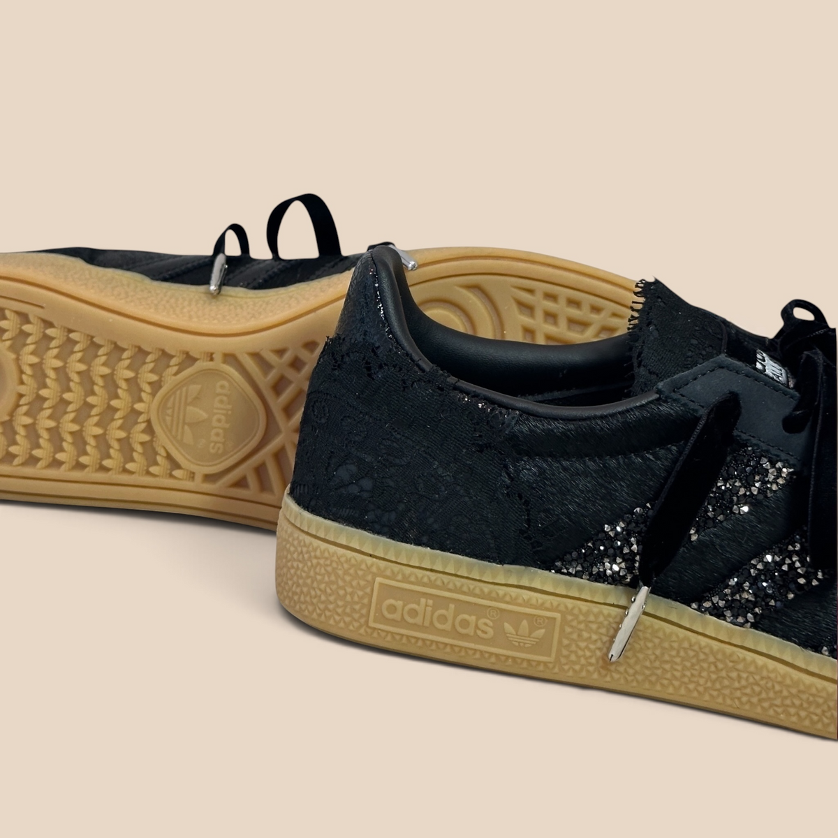 Crow II Shoebella
