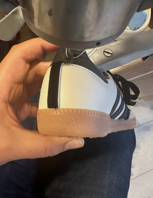 <h1>art that doesn’t rush</h1>