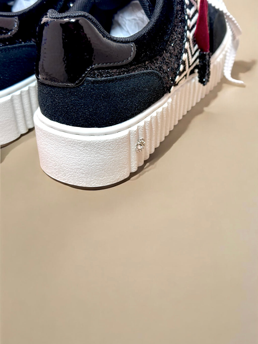 Jane Zwarte Fluwelen Sneakers